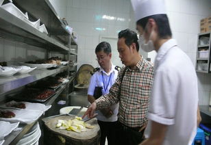 市食藥監局強化督查 保障第32屆全國最佳郵票評選頒獎活動餐飲住宿安全